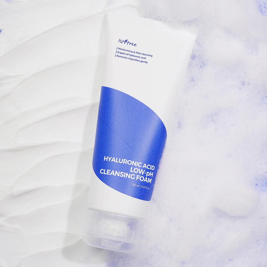 Hyaluronic Acid Low pH Cleansing Foam 150 ml